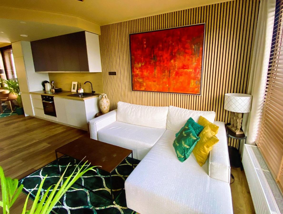 Apartamenty Manggha Residence Краков Экстерьер фото